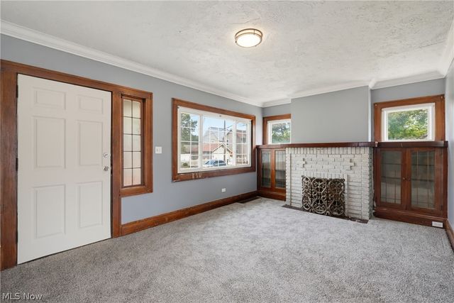 3842 Highland Road, Cleveland, OH 44111