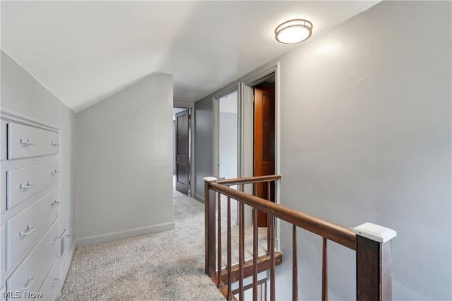 3842 Highland Road, Cleveland, OH 44111