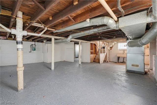 3842 Highland Road, Cleveland, OH 44111