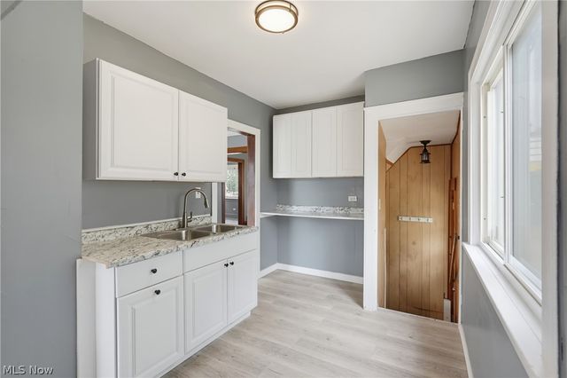 3842 Highland Road, Cleveland, OH 44111