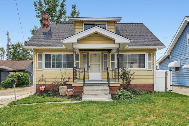 3842 Highland Road, Cleveland, OH 44111