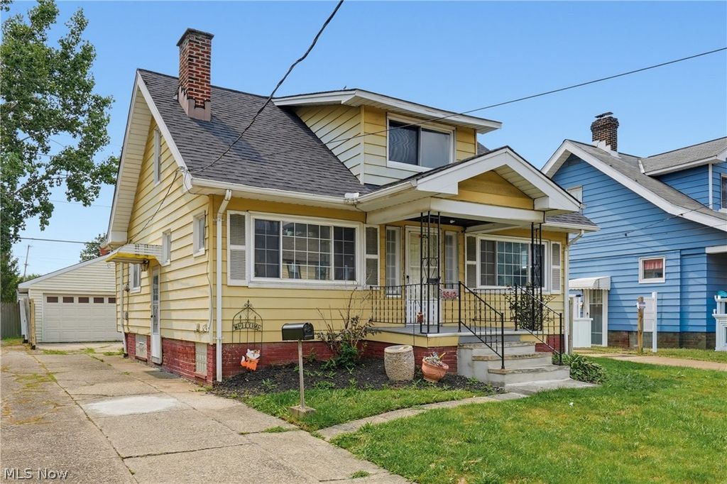 3842 Highland Road, Cleveland, OH 44111