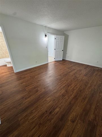 1751-1751 NE 2ND STREET 1, Ocala, FL 34470