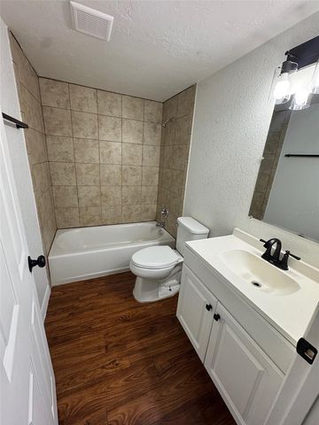 1751-1751 NE 2ND STREET 1, Ocala, FL 34470