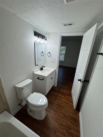 1751-1751 NE 2ND STREET 1, Ocala, FL 34470