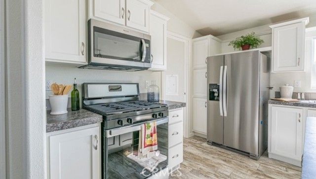 250 San Carlos, Hemet, CA 92543