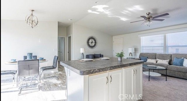 250 San Carlos, Hemet, CA 92543