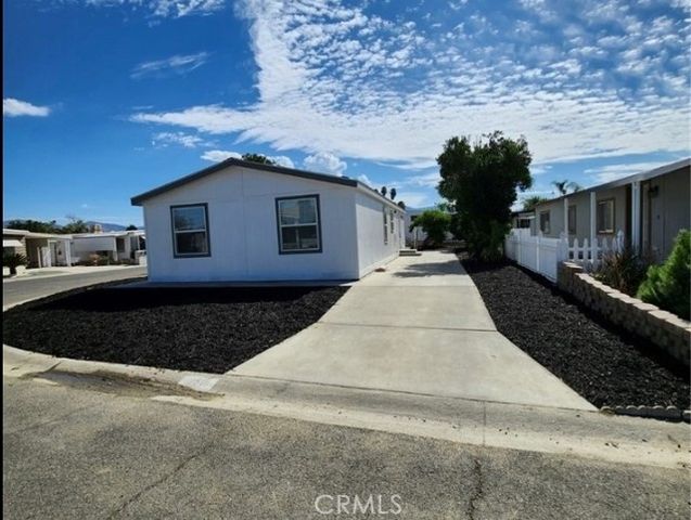 250 San Carlos, Hemet, CA 92543