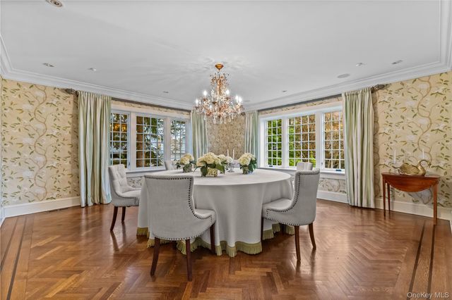 19 Park Drive S, Rye, NY 10580