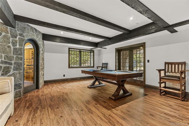 19 Park Drive S, Rye, NY 10580