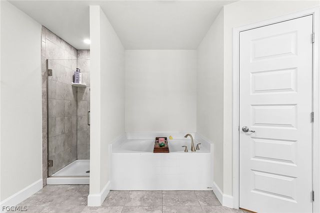 3509 SW 8th CT, Cape Coral, FL 33914