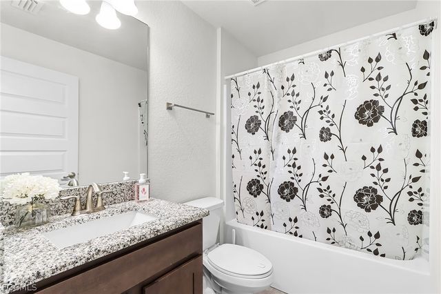 3509 SW 8th CT, Cape Coral, FL 33914