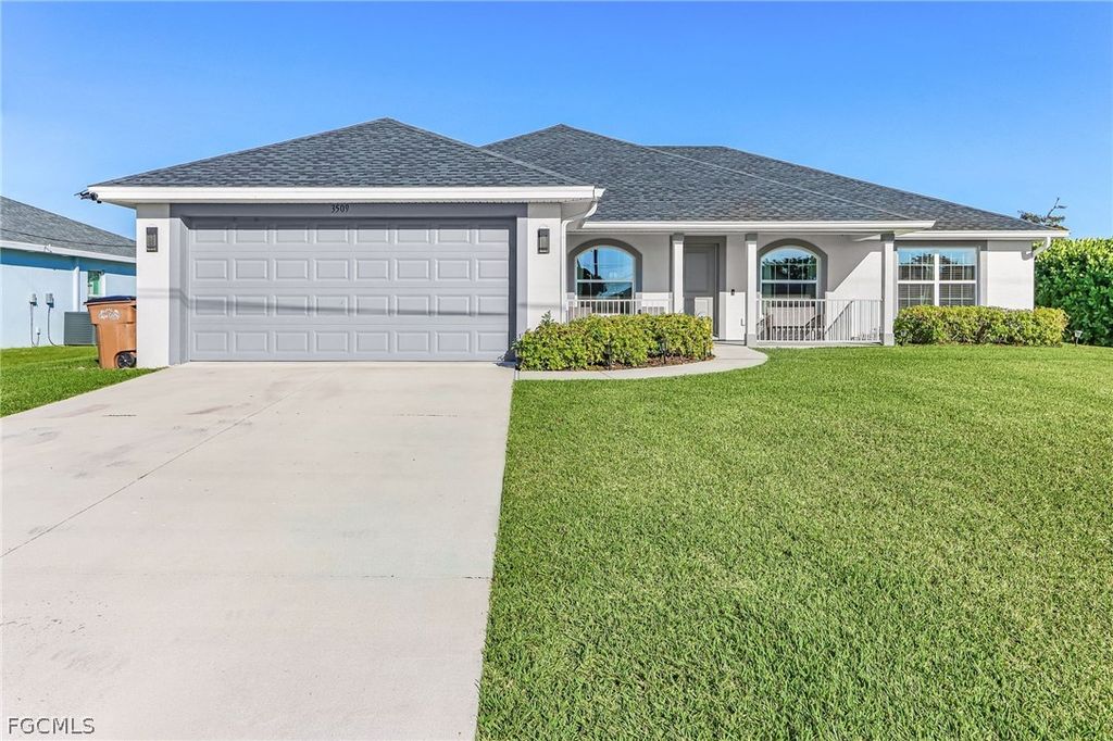 3509 SW 8th CT, Cape Coral, FL 33914