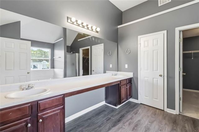 4180 W Stubbs Road, Atlanta, GA 30349