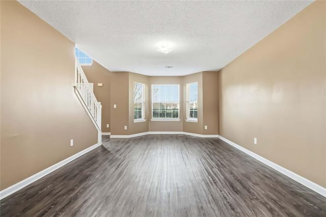 4180 W Stubbs Road, Atlanta, GA 30349