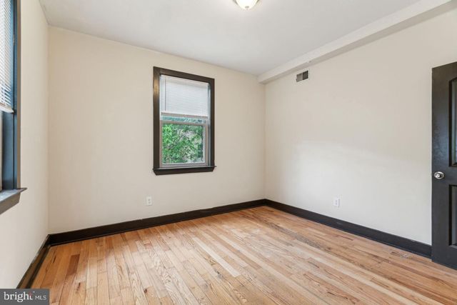 1932 N 18TH ST, Philadelphia, PA 19121
