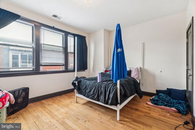 1932 N 18TH ST, Philadelphia, PA 19121