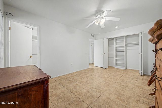 16213 N MEADOW PARK Drive, Sun City, AZ 85351