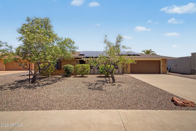 16213 N MEADOW PARK Drive, Sun City, AZ 85351