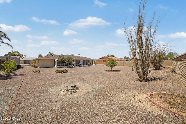 16213 N MEADOW PARK Drive, Sun City, AZ 85351