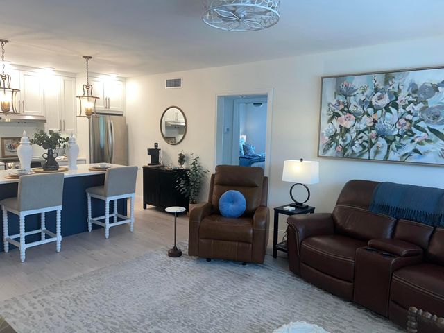 6260 NE 18th Avenue 722, Fort Lauderdale, FL 33334