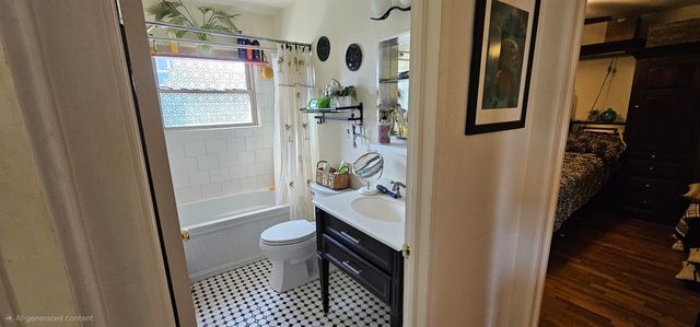 215 Gates Street, Bay City, MI 48708