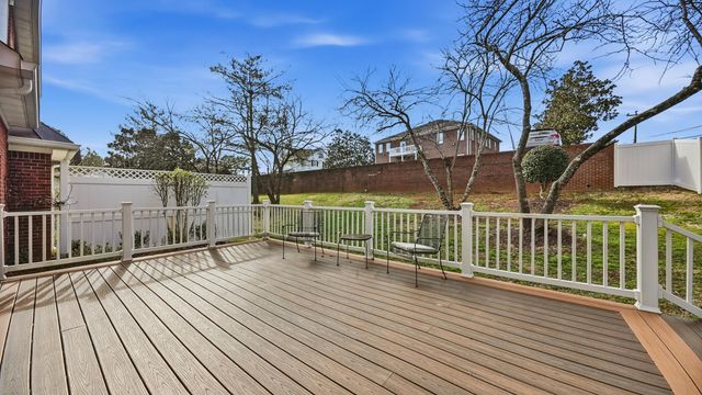 105 Overbriar Drive NE, Cleveland, TN 37312