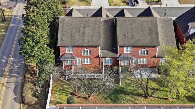 105 Overbriar Drive NE, Cleveland, TN 37312