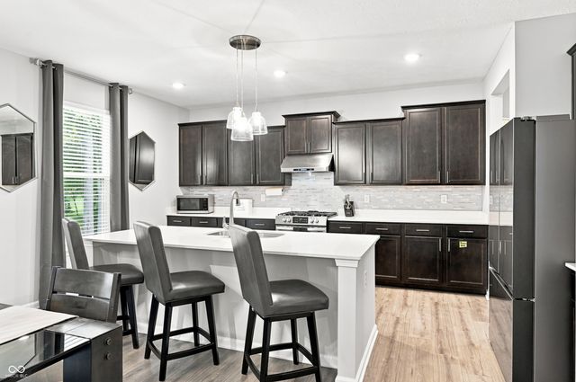 6069 Cedar Bend Way, Avon, IN 46123