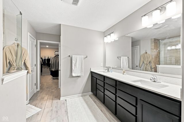 6069 Cedar Bend Way, Avon, IN 46123