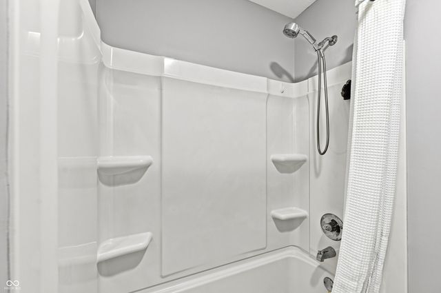 6069 Cedar Bend Way, Avon, IN 46123