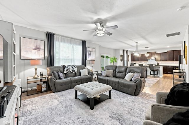 6069 Cedar Bend Way, Avon, IN 46123