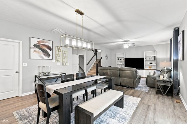 6069 Cedar Bend Way, Avon, IN 46123