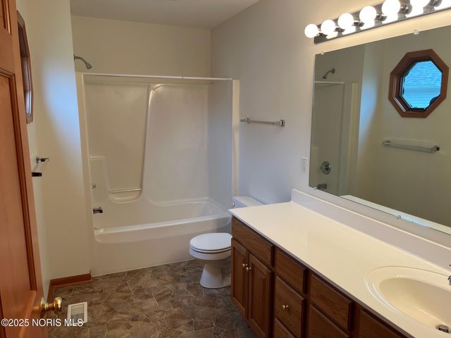 4779 Ryan Ridge Place, Toledo, OH 43614