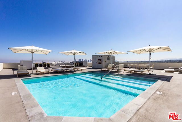 838 N Doheny Drive 203, West Hollywood, CA 90069