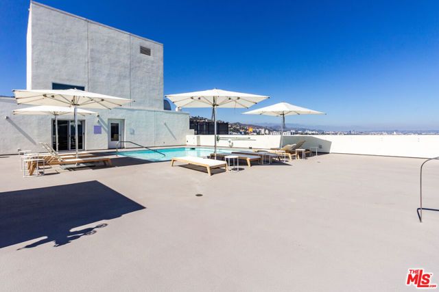 838 N Doheny Drive 203, West Hollywood, CA 90069