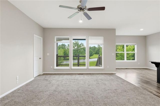 21803 Southcreek Road, Peculiar, MO 64078