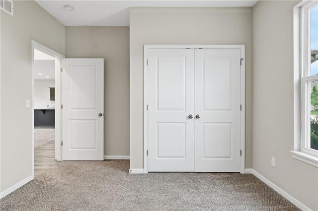 21803 Southcreek Road, Peculiar, MO 64078