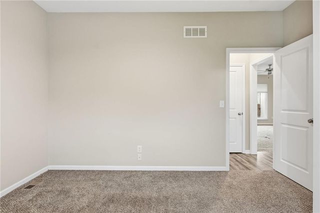 21803 Southcreek Road, Peculiar, MO 64078