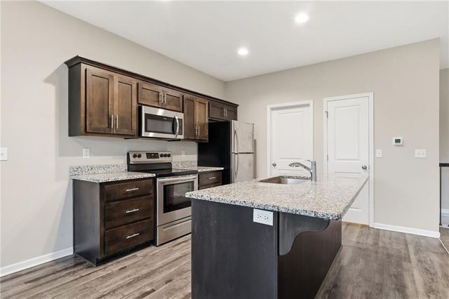 21803 Southcreek Road, Peculiar, MO 64078