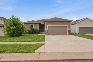 21803 Southcreek Road, Peculiar, MO 64078