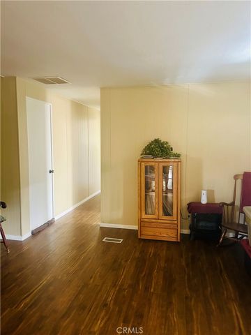 260 N Lyon 110, Hemet, CA 92543