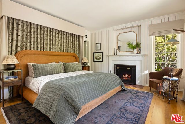 10770 Chalon Road, Los Angeles, CA 90077