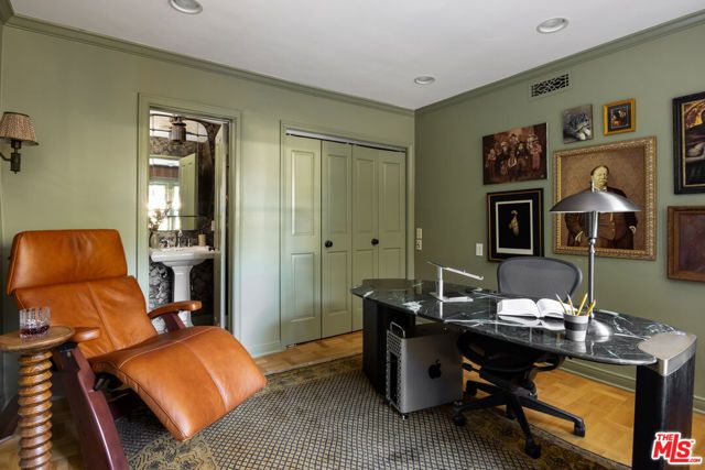 10770 Chalon Road, Los Angeles, CA 90077