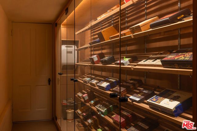 10770 Chalon Road, Los Angeles, CA 90077