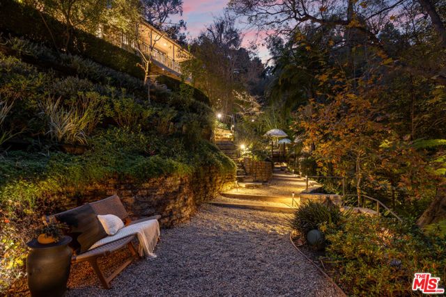 10770 Chalon Road, Los Angeles, CA 90077
