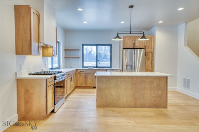 405 Cloudfield Circle, Bozeman, MT 59718