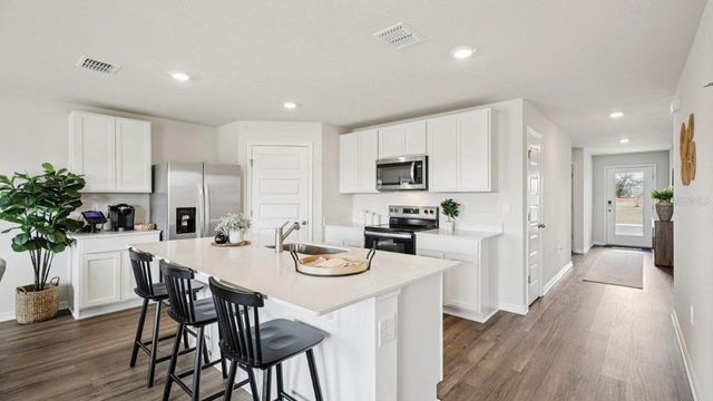 746 GREENWAY BOULEVARD, Lake Wales, FL 33859