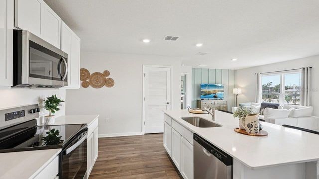 746 GREENWAY BOULEVARD, Lake Wales, FL 33859