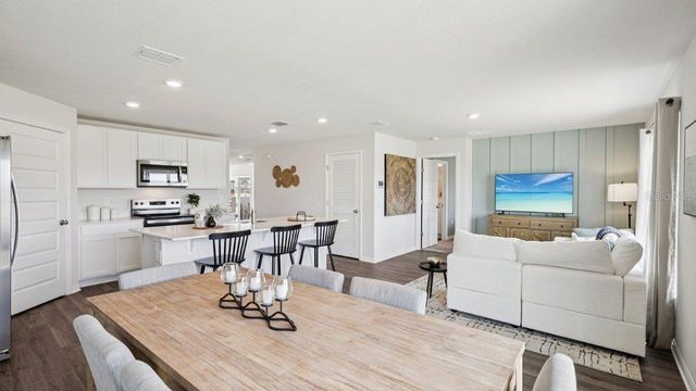 746 GREENWAY BOULEVARD, Lake Wales, FL 33859
